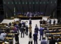 Câmara aprova projeto que cria punição para o crime de usar pessoas como escudo humano – Notícias