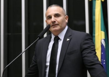 Projeto permite prisão preventiva em caso de violência doméstica sem medida protetiva prévia – Notícias