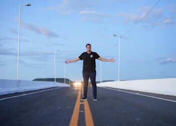 Orleans Brandão destaca a grandiosidade da Avenida Metropolitana durante entrega da segunda etapa da via neste sábado