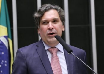 Nova lei reajusta em 8% salário de funcionários do Ministério Público e do Conselho do Ministério Público – Notícias