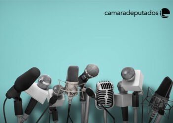 Deputado cobra pagamento do piso da enfermagem e alerta para greve nacional; assista – Notícias