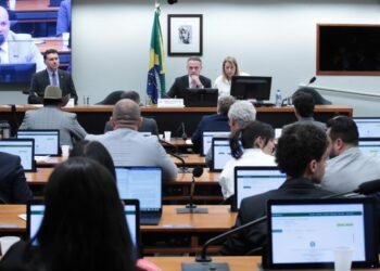 Conselho de Ética vota parecer que pede suspensão do deputado Marcos Pollon – Notícias