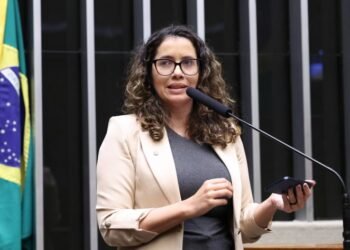 Câmara aprova projeto que garante atestado para funcionário que acompanhar criança doente – Notícias