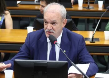 Comissão aprova diretrizes para fortalecer a inclusão escolar no país – Notícias