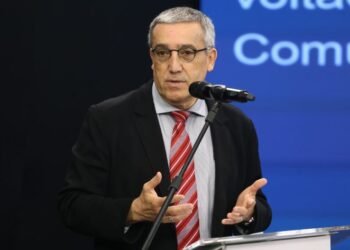 Especialistas destacam necessidade de priorizar diálogo e acessibilidade na comunicação pública
