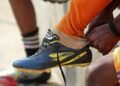 Projeto cria programa para distribuir materiais esportivos a crianças em vulnerabilidade social