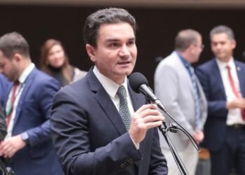 Projeto define regras para combater a exploração sexual infantil no turismo