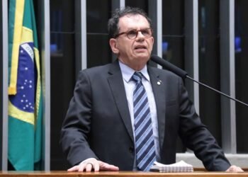 Projeto obriga SUS a oferecer alimentos especiais para doenças metabólicas raras
