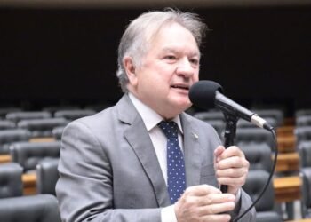 Comissão aprova dispensa de licitação para órgão público contratar plano de saúde sem fins lucrativos