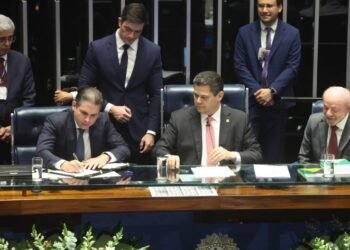 Congresso promulga aposentadoria especial para agentes de saúde e de combate a endemias