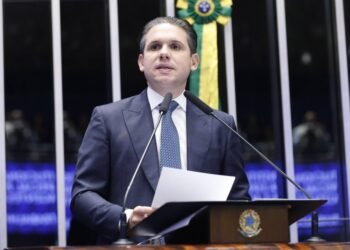 Hugo Motta defende diálogo e respeito entre os Poderes para fortalecer instituições